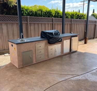 Outdoor Kitchens 11